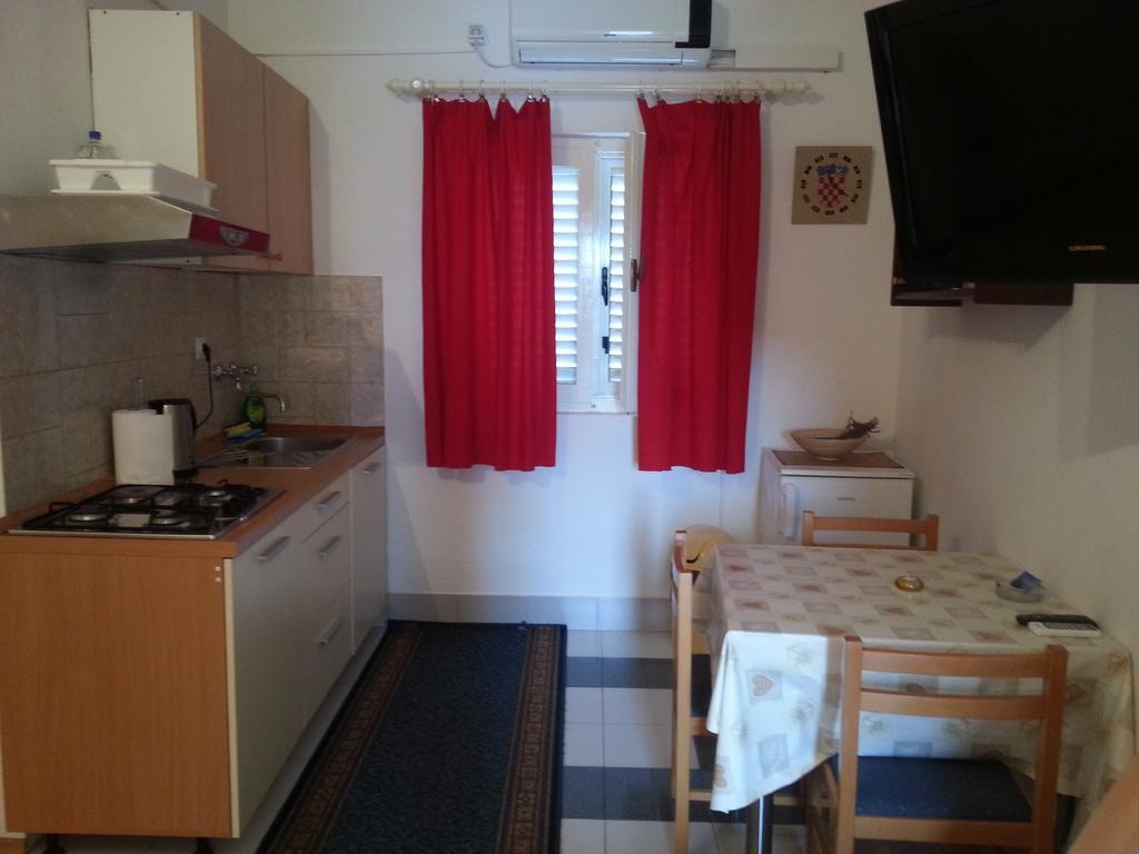 Studio Apartments Ivica Primosten Room photo