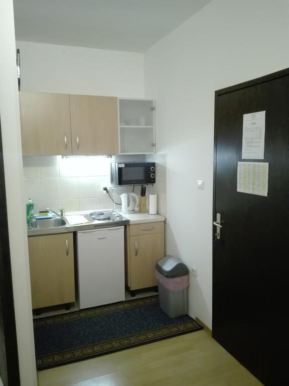 Studio Apartments Ivica Primosten Exterior photo